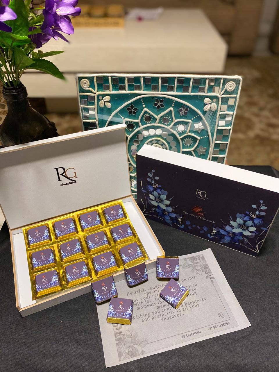 RG#1202   RG SPECIAL CHOCOLATES GIFT BOX