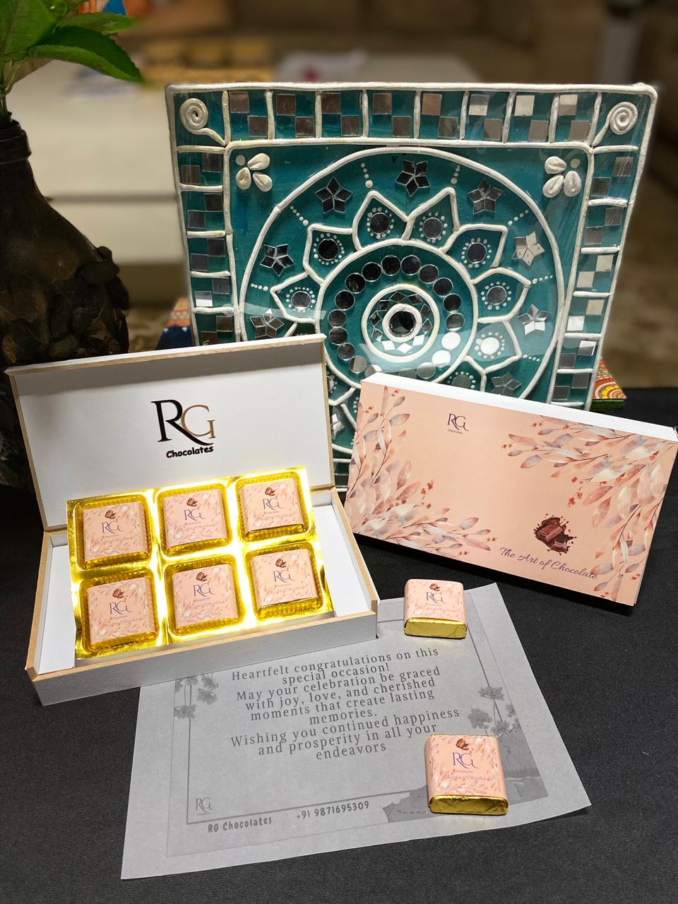 RG#0601 - RG SPECIAL CHOCOLATES GIFT BOX