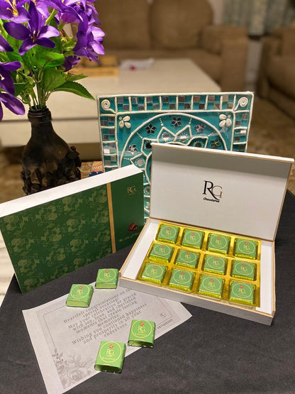 RG#1201   RG SPECIAL CHOCOLATES GIFT BOX