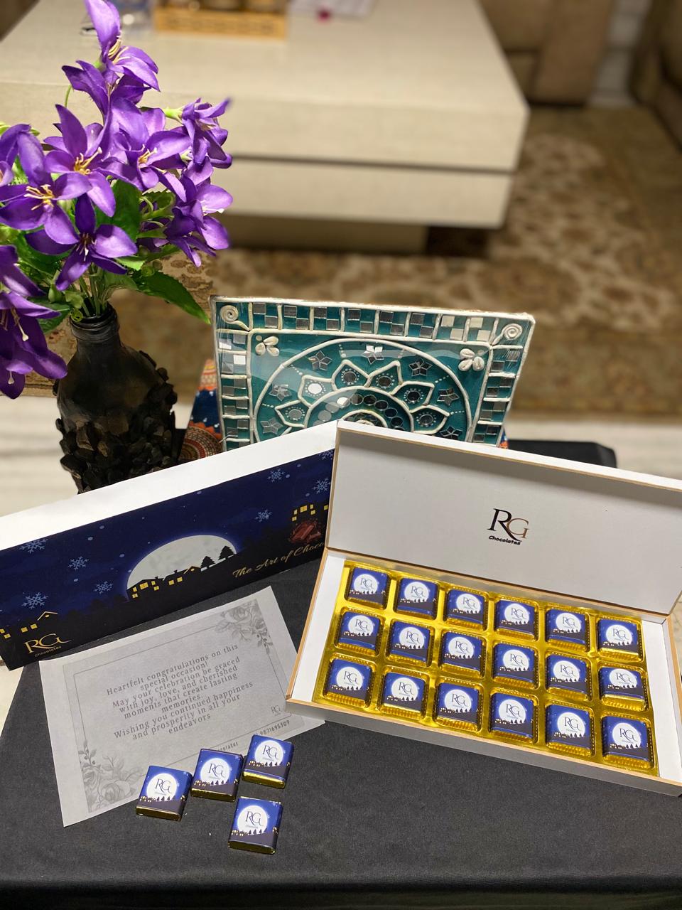 RG#1802   RG SPECIAL CHOCOLATES GIFT BOX